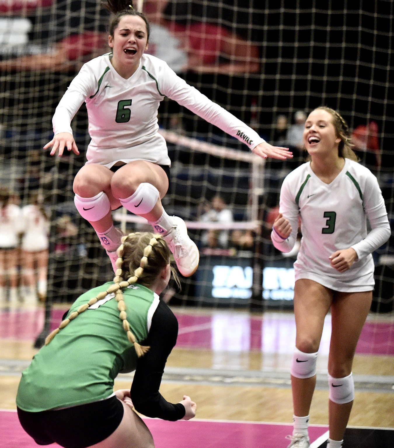 Osage vs Grundy Center state volleyball